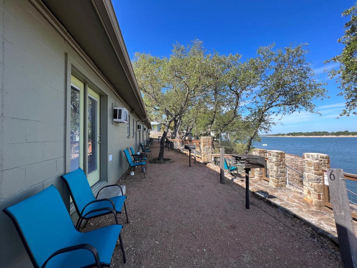 Inn Painted Sky Burnet